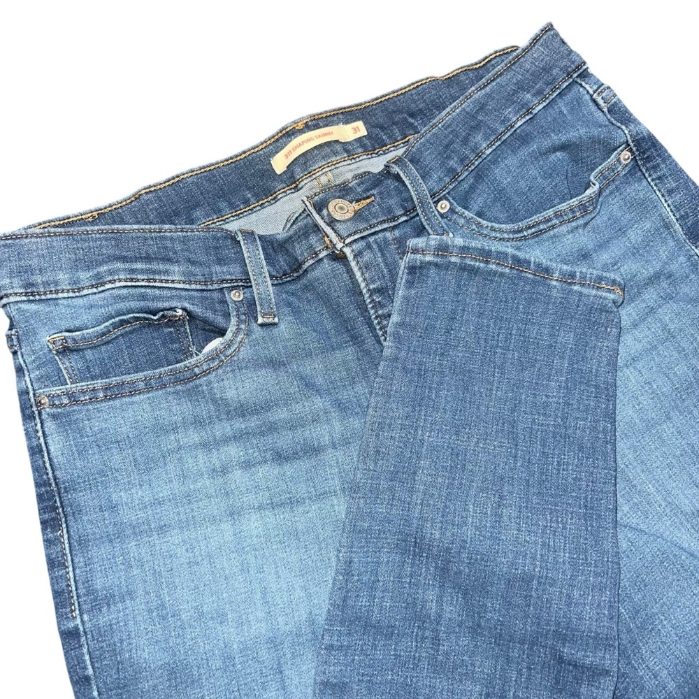 Levi’s 311 Shaping Skinny Medium Wash Denim Jeans Woman’s Size 31x30